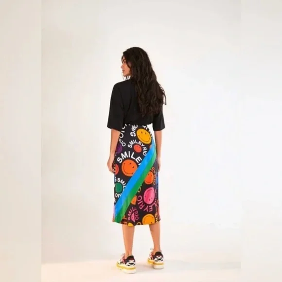 Farm Rio Smiley Rio Mixed Type Skirt size large - Picture 2 of 6